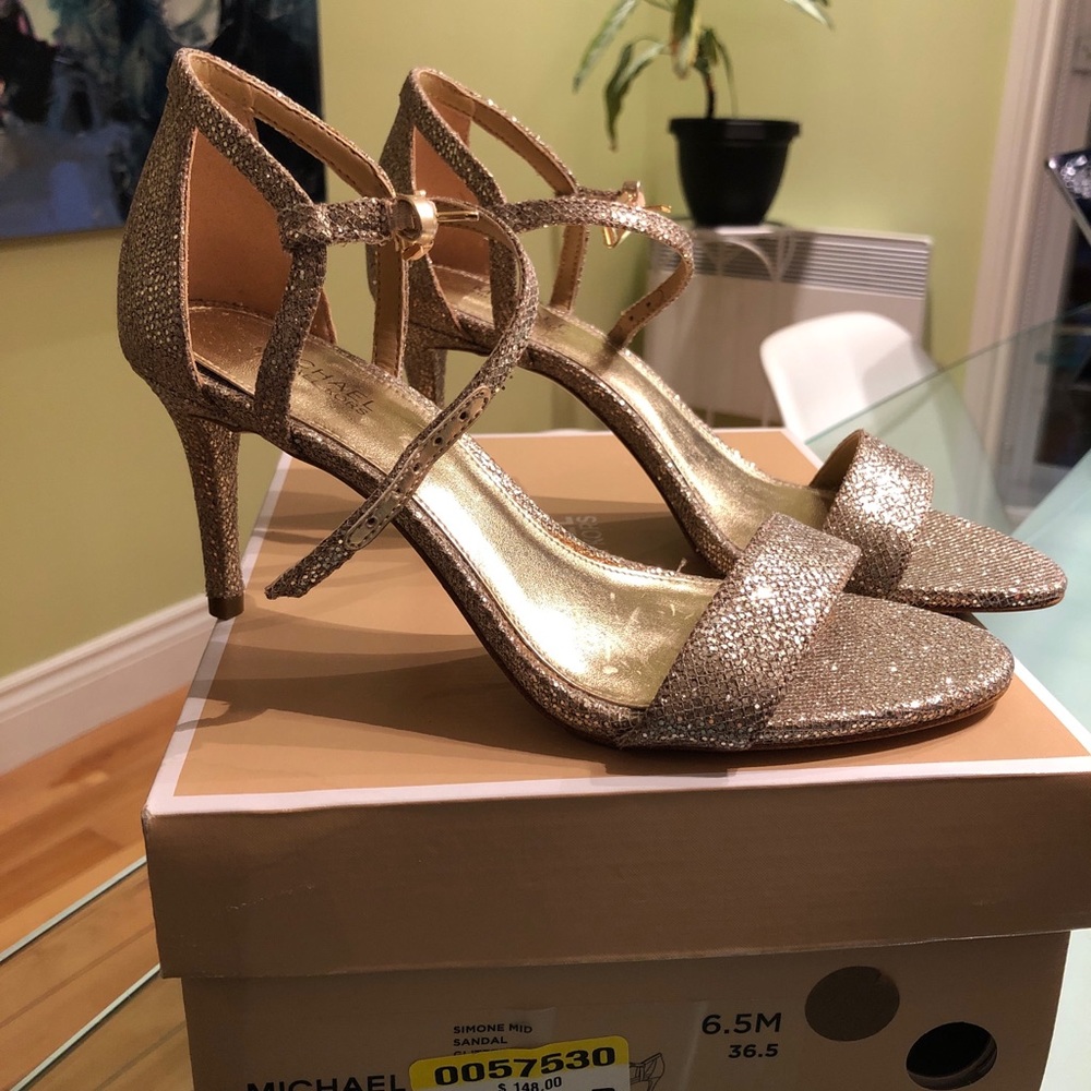 MK sandals